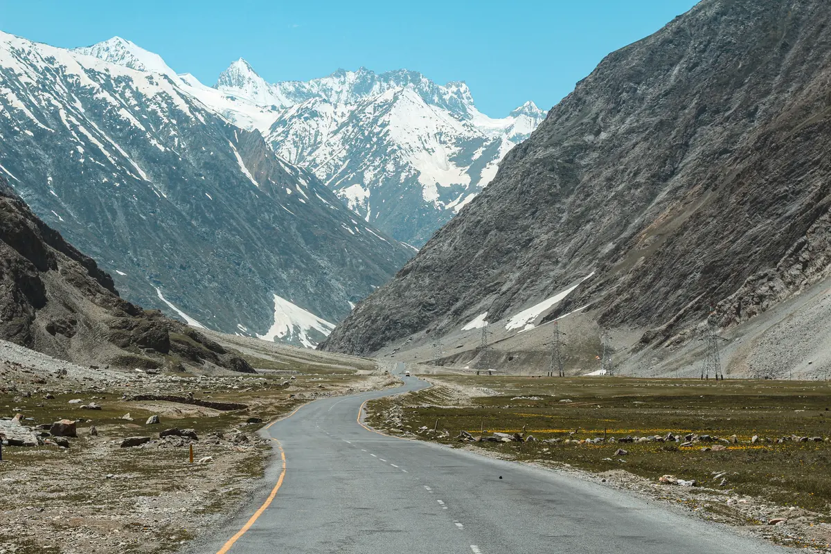 Kashmir plus Ladakh package from Srinagar to Leh