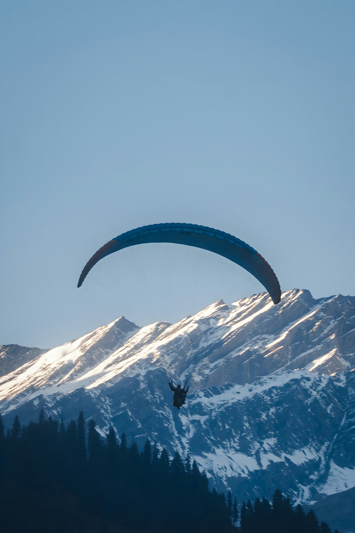 Kullu Manali paragliding mountain tour
